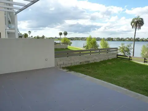 Departamento en Venta en Vila Vela, USD 190.000