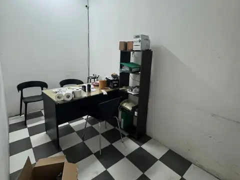 Local en Alquiler en Centro, $ 700.000