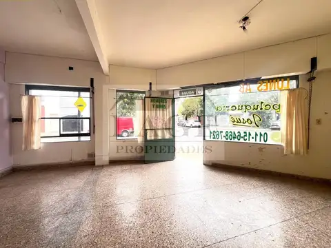 Local en Venta en Munro, USD 50.000