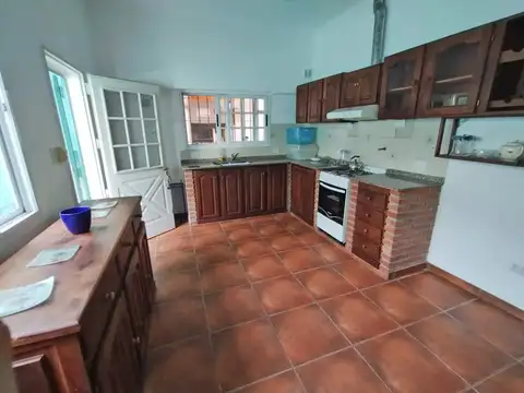 Depto Tipo Casa 2 ambientes con 1 baño