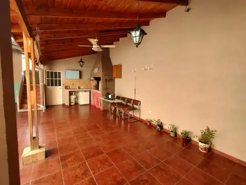 Depto Tipo Casa en Venta de 2 ambientes