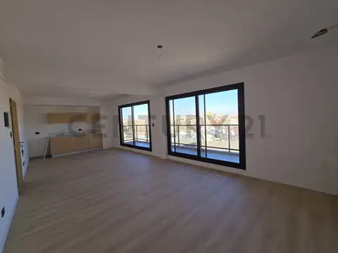 Avenida San Martín 4000, Piso 8