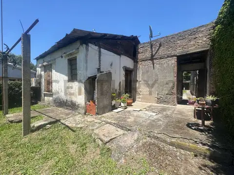 Venta de PH con patio, Lomas de Zamora.