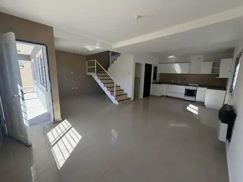 Duplex en venta barrio San Fernando Zona Sur
