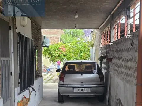 J Nuñez al 1100