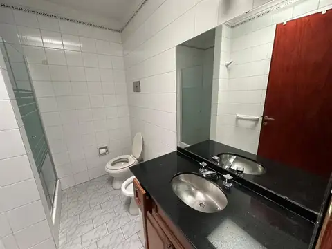 Departamento tipo casa en venta en Haedo