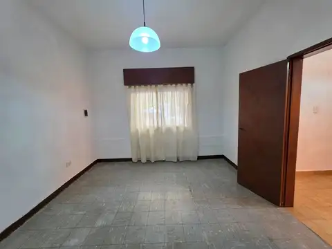 Depto Tipo Casa en Venta 40 años