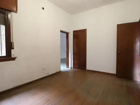 Casa en Venta en Monte Grande, USD 141.000