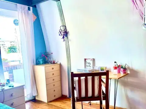 Departamento 4 ambientes con 2 baños