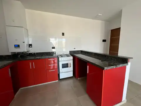 Departamento en Alquiler en Villa Dominguez, $ 750.000