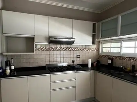 Casa en Alquiler en Los Troncos, $ 1.500.000