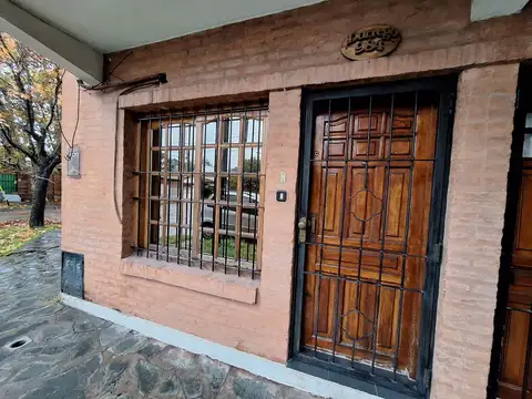 Depto Tipo Casa en Venta de 4 ambientes