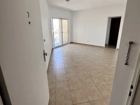 DPTO 2 AMB. HERMOSO LUMINOSO CON VISTA ABIERTA SOLO SEGURO CAUSION