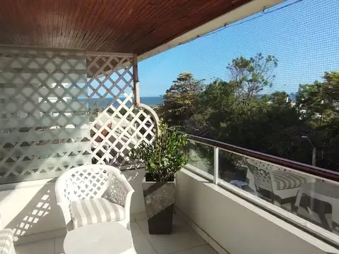 Departamento en Alquiler de 3 dormitorios