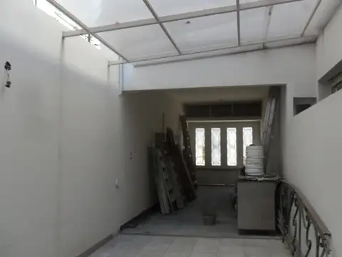 Depto Tipo Casa en Venta en Versalles, USD 525.000