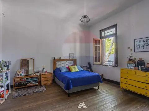 Local en Venta 96 años