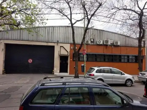Galpon en Venta en Villa Ortuzar, USD 2.000.000