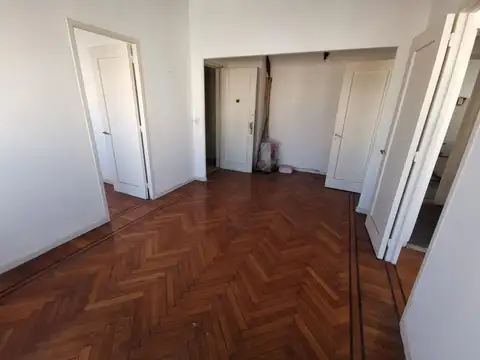 Varela 100, Piso 6