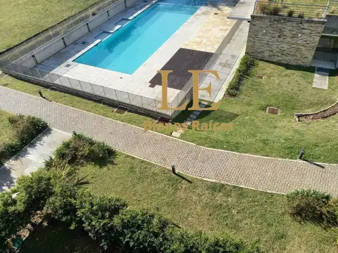 Departamento en Venta en Condominio Civis, USD 145.000