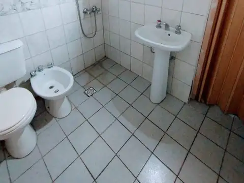 Echeverría 300