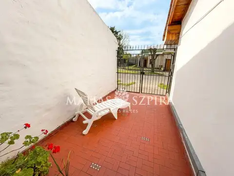 Depto Tipo Casa en Venta de 2 dormitorios