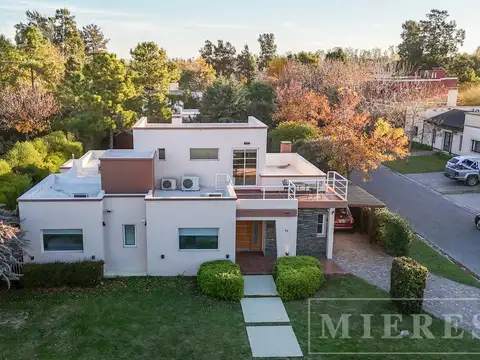 Casa en venta en La Montura
