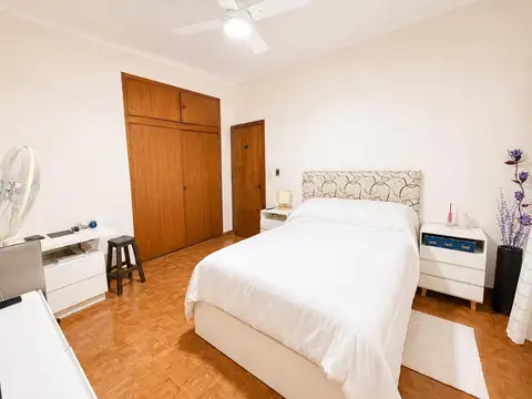 Casa en venta, 4 dormitorios en Carapachay
