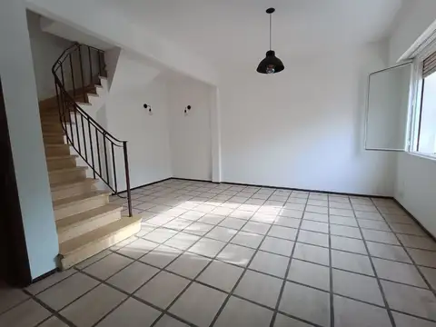 PH 3 ambientes con terraza en venta Barrio River