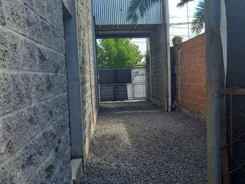 Av. Presidente Perón Colectora Sur 5900