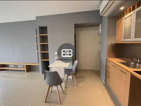 Departamento en Alquiler en La Lonja, USD 850
