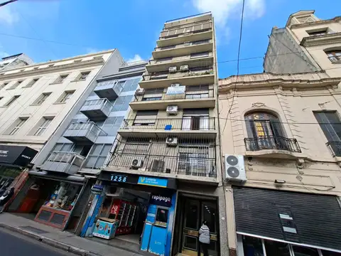 Departamento en San Nicolás, 47 m² a pasos del Obelisco, con puerta de seguridad blindada y dos equi