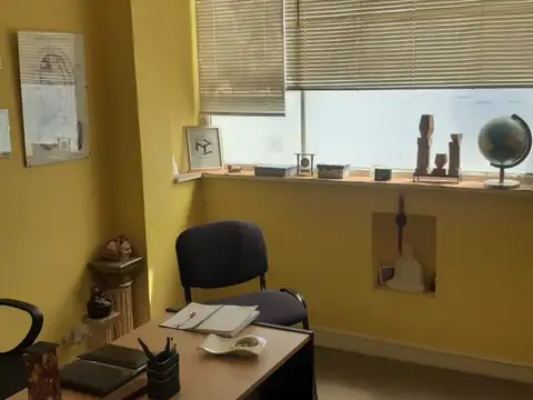 Sarmiento 700, Piso 7