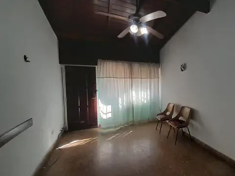 Depto Tipo Casa en Venta de 2 ambientes