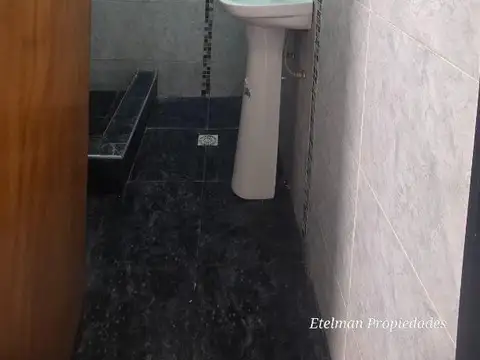 Depto Tipo Casa en Alquiler al Oeste