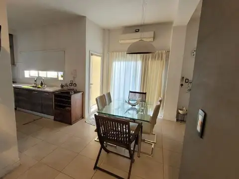 Casa en Venta en Haedo, USD 260.000
