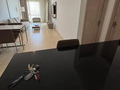 Departamento en Alquiler con 1 cocheras