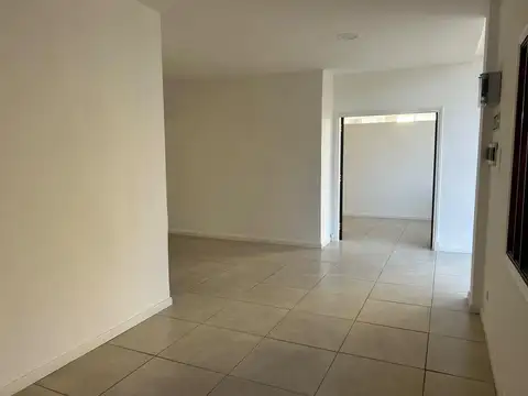 Oficina en Alquiler al Oeste