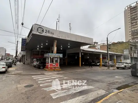 Venta Alquiler Inmueble Esquina ideal Estacionamiento, Agencia Autos, Banco,Edificio, Quilmes centro