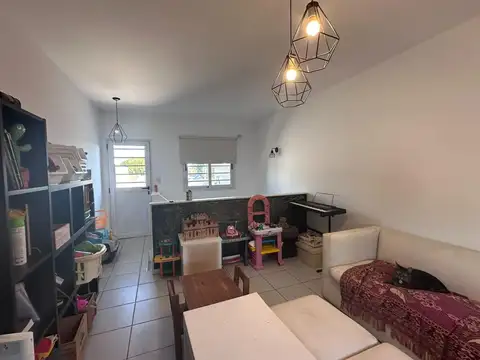 APTO CREDITO! TRIPLEX  - CON PARRILLA - 2 DORM  - PLAYROOM