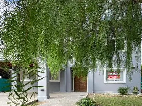Casa en Alquiler de 3 dormitorios
