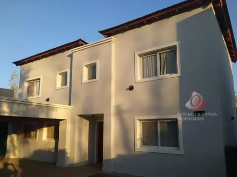 Casa en Alquiler en Comarca De Allende, $ 2.800.000