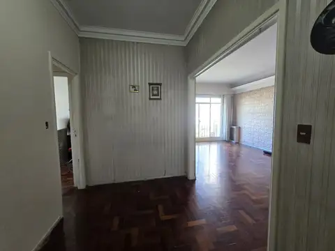 Departamento 5 ambientes con 1 baño