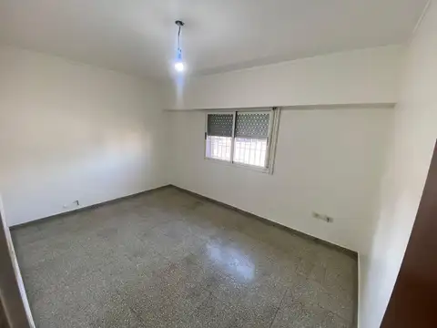 Depto Tipo Casa en Venta en Tolosa, USD 45.000