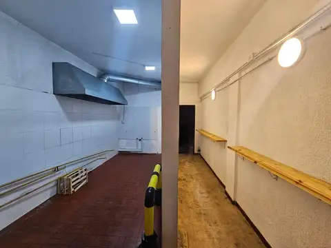Oficina en Alquiler al Este