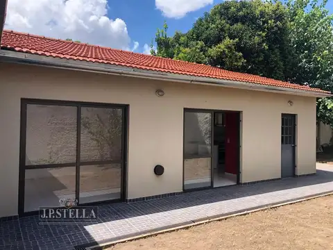 Depto Tipo Casa en Venta con 1 cocheras