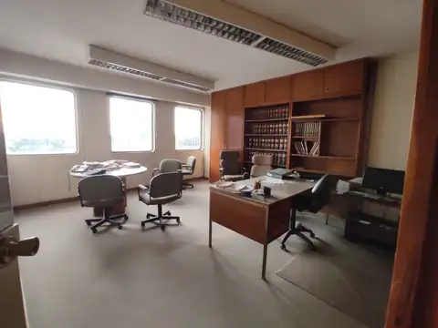 Oficina en Venta en Retiro, USD 350.000