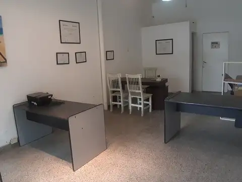 TRAVI AL 600 ( LOCAL CENTRICO)