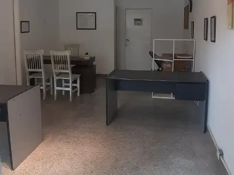 Local en Alquiler en Centro, $ 600.000