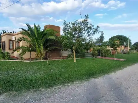 VENTA CASA 3 AMB + DPTO 2 AMB LAS LOMAS MIRAMAR