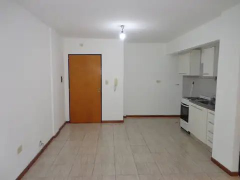 Av. Arijon 1200, Piso 02